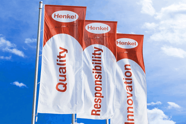 flag banners